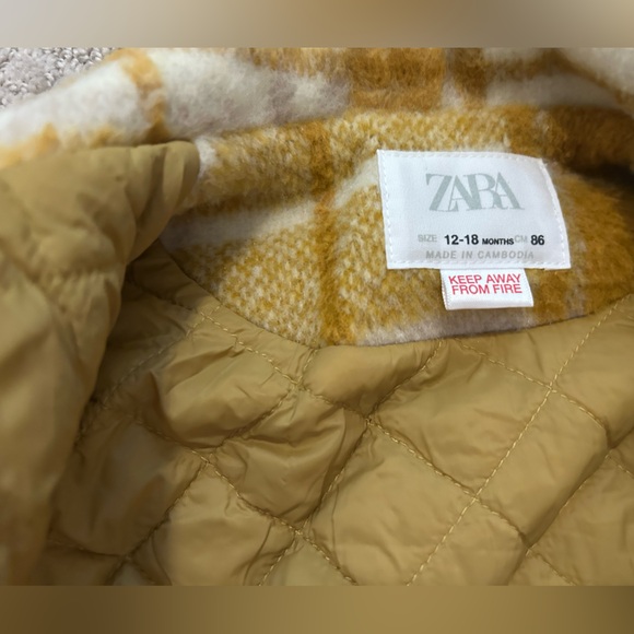 Zara Plaid Quilted Lined Shacket size 12-18M in mustard/ grey/ ivory - Picture 3 of 3